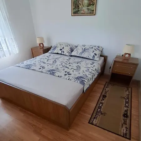 With Parking Space - Lozice, - 27844 * 비르